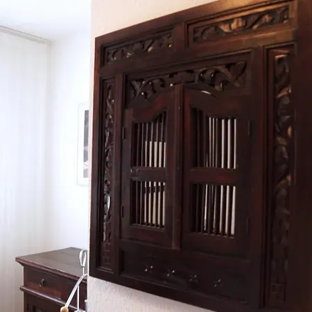 Ringhaus - Of Silver Arrows Bed & Breakfast