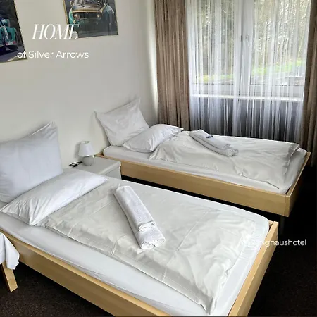 Bed & Breakfast Ringhaus - Of Silver Arrows Nürburg